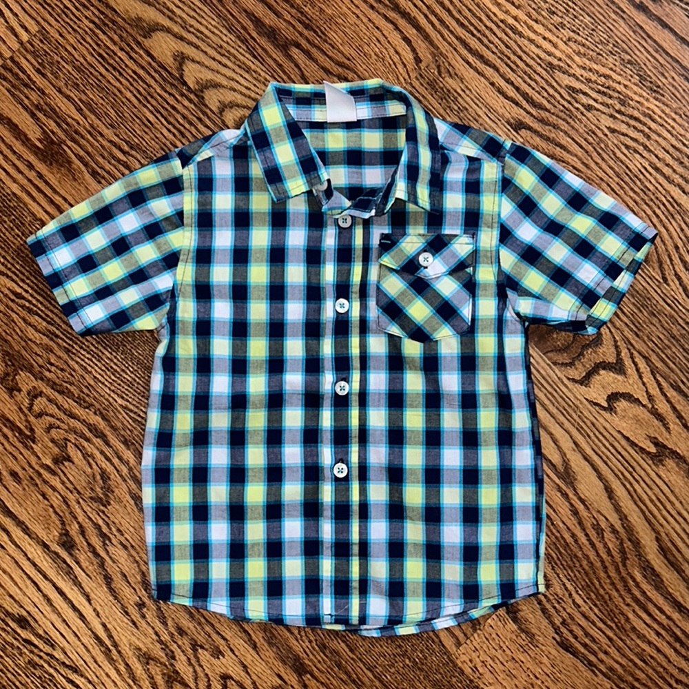 Boys Plaid Button Down Shirt Size 4T